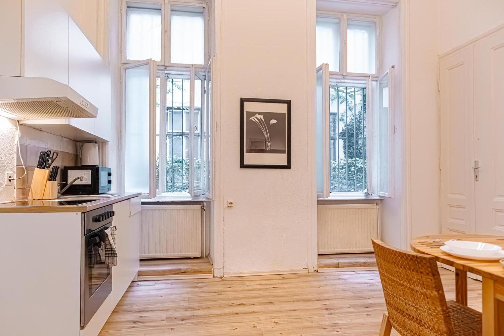 Chic Apartment - Very Central And Well Connected Vienna Exterior photo